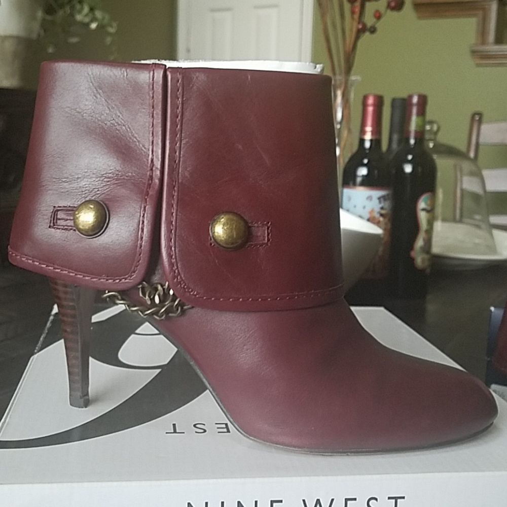 Nine West booties